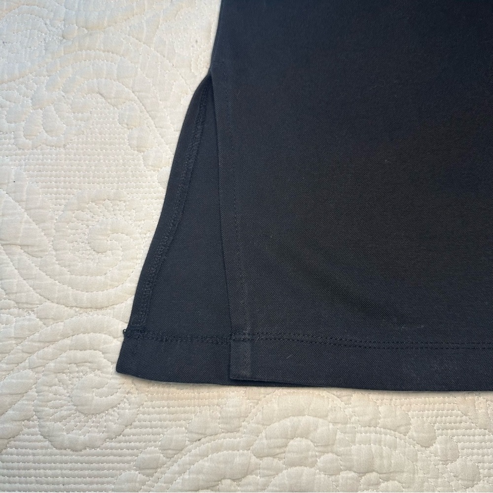By Anthropologie Side-Slit Tunic. Black. Medium. - Picture 6 of 10